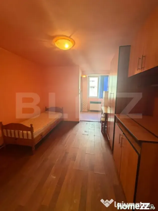 Garsoniera de vanzare, 22 mp, zona Soarelui - Satu Mare (Satu-Mare)