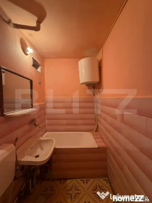 Garsoniera de vanzare, 22 mp, zona Soarelui - Satu Mare (Satu-Mare)
