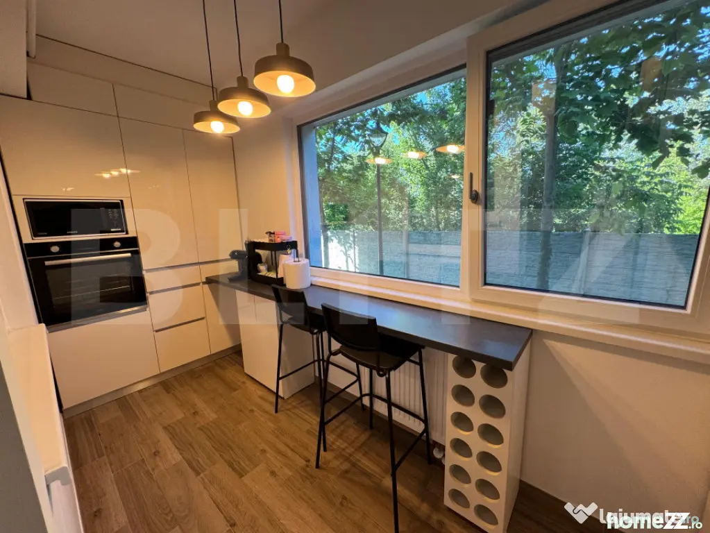 Apartament de inchiriat, 83 mp, loc de parcare, Decebal Resi