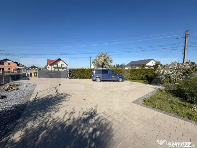 Casa în Moara, 1300 mp teren, ideal și pentru investii - Suceava (Suceava)