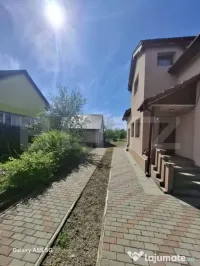 Casa 5 dormitoare, 204 mp utili, teren 1550 mp, zona Ardud 
