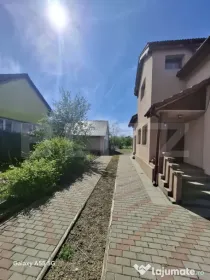 Casa 5 dormitoare, 204 mp utili, teren 1550 mp, zona Ardud