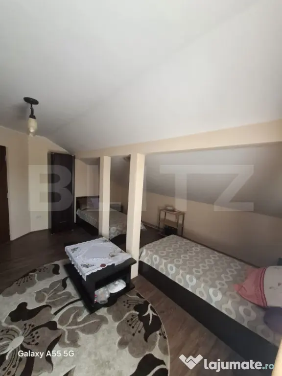 Casa 5 dormitoare, 204 mp utili, teren 1550 mp, zona Ardud
