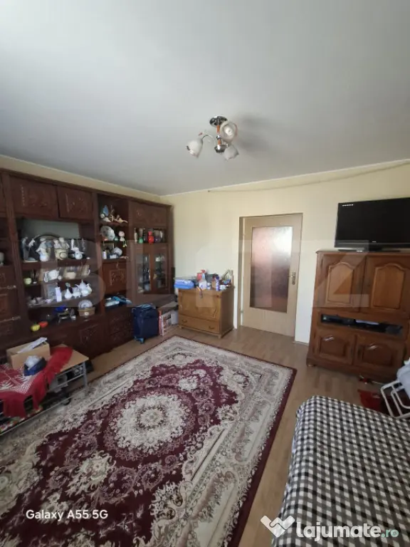 Casa 5 dormitoare, 204 mp utili, teren 1550 mp, zona Ardud