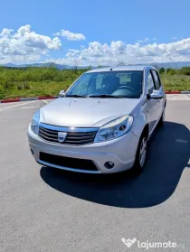 Dacia Sandero 1.4 MPI Laureate