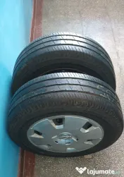 De vânzare 2 Anvelope Vară,Renault Trafic Opel Vivaro 