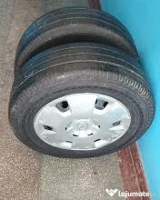 De vânzare 2 Anvelope Vară,Renault Trafic Opel Vivaro 