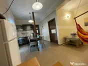 Apartament 3 camere, 65 mp, scară interioară și curte - C 