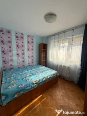 Apartament 3 camere, decomandat, etajul 3, zona 9 Mai 