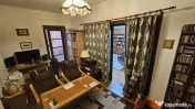 Casă ULTRACENTRALĂ + garaj – ideală firmă sau locuinț 
