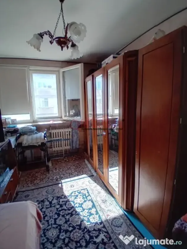 3 camere–Bd Brancoveanu -Str Secuilor
