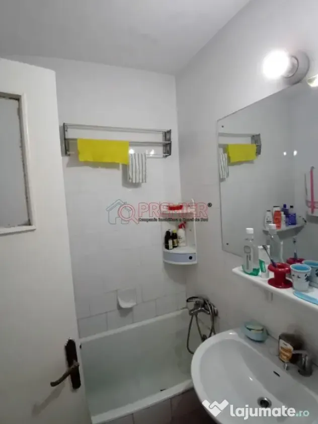 3 camere–Bd Brancoveanu -Str Secuilor