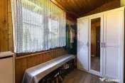 Casa de Poveste - Feldioara, str. Barsei/ 4 camere/ curte! 