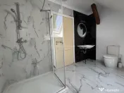 Proprietate de patrimoniu pe malul lacului Paleu - Teren... 