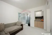 Casă / Vilă cu 3 camere de vânzare în zona Centrală-...