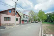 Casă / Vilă cu 3 camere de vânzare în zona Centrală-...
