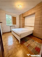 4 camere zona Centru Civic-Cec etajul 1 mobilat. 