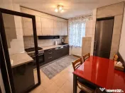4 camere zona Centru Civic-Cec etajul 1 mobilat. 