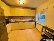 Apartament 3 camere-72 mp-Podu Ros-Palas Mall-etaj intermedi