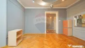 Spaţiu comercial în casă, 204 mp utili, lângă AFI Br... 