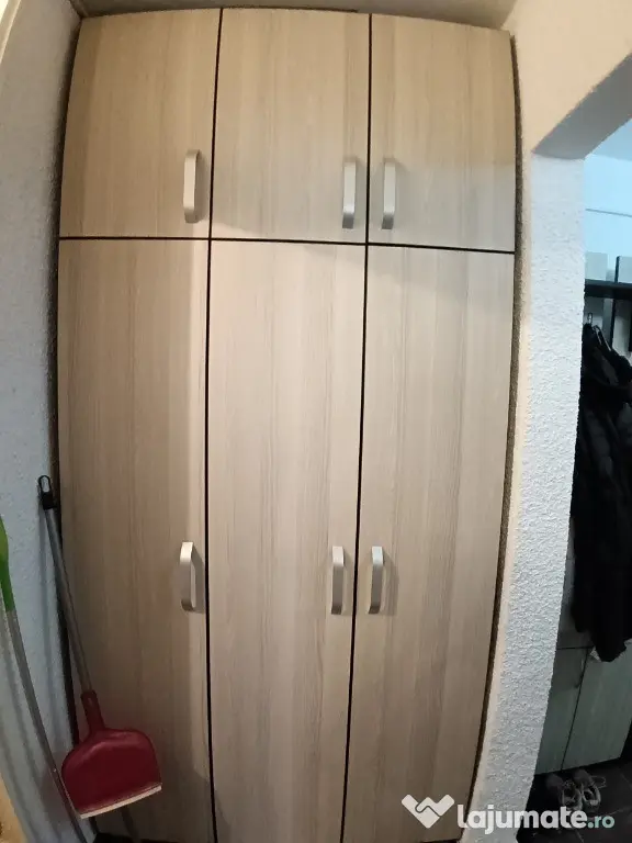Apartament cu 4 Camere Decomandate in Burdujeni