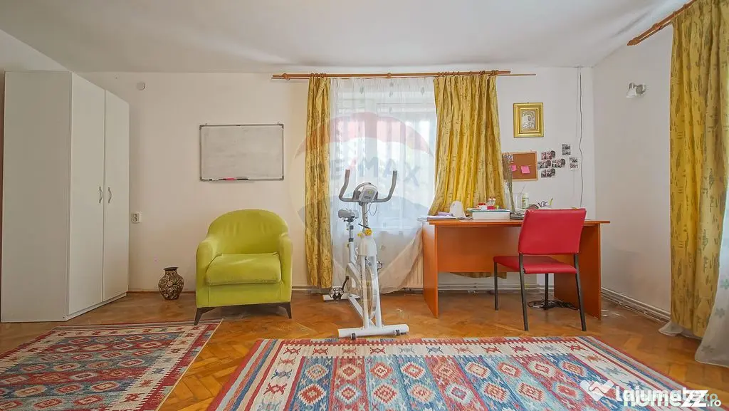 CASĂ INDIVIDUALĂ ÎN SCHEI STRADA PIATRA MARE