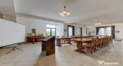 Hotel 5600 mp,teren 32600mp 