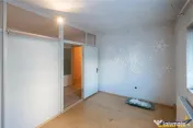 FILM! Targu Secuiesc,2 camere,partial renovat,recomandat:loc