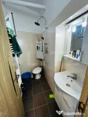 Casa 2 camere, 69 mp, zona Dambu Pietros 