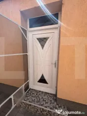 Casă în Șofronea cu 2 corpuri, 5 camere, terase, garaj ș 