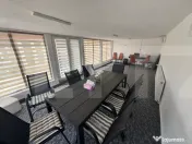 Casă în Șofronea cu 2 corpuri, 5 camere, terase, garaj ș 