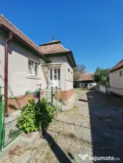 Casa 83 mp, 650 mp teren, in Moldovenesti 