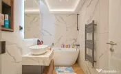 Apartament 4 camere, decomandat - zona Racadau 