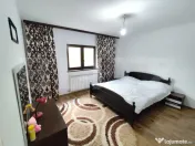 Casă, teren 1.378 mp, ideală pentru familie sau investiți 