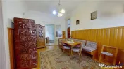 Casa cu vatra traditionala, gradina, garaj, facilitati, Codl 