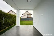 Casa 5 camere, 3 bai-Strada Morii Stefanesti-Arges 