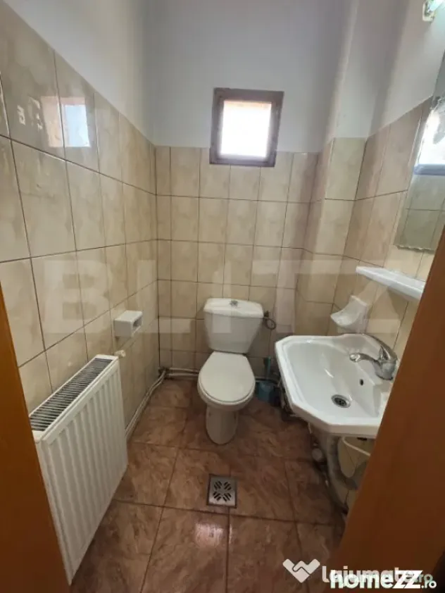 Spațiu Comercial / Birouri de Închiriat – 140 mp – Dev