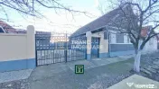 Casă cu 5 camere și teren de 1508 mp în Cermei, jud. Arad