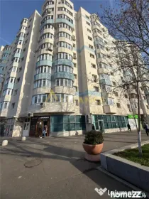 Metrou Aparatorii Patriei 3 cam bloc 1985 et 2