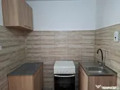 Garsoniera de inchiriat in Poarta 6 