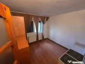 Apartament 3 camere, 50.30 mp, zona Craiovita Nouă 