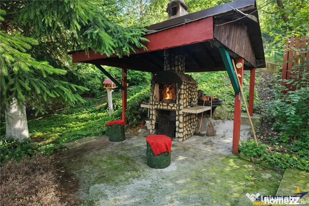 Tur LIVE!Casa cu arhitectura traditionala, curte spatioasa,f