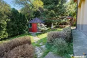 Tur LIVE!Casa cu arhitectura traditionala, curte spatioasa,f 