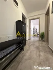 Apartament 3 camere de in apropiere de Metrou 