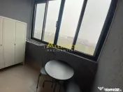 Apartament 3 camere de in apropiere de Metrou 