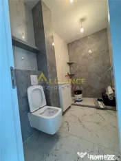 3 CAMERE STRADA LEORDENI 65 MP ETAJ 2 
