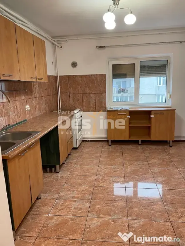 13 Septembrie-Prosper | 3 camere | 82mp | et 8 | renovat | 1