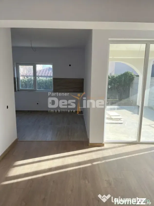 Casă tip duplex P+1 | sc. 140 mp | teren 250 mp | 2 parcăr