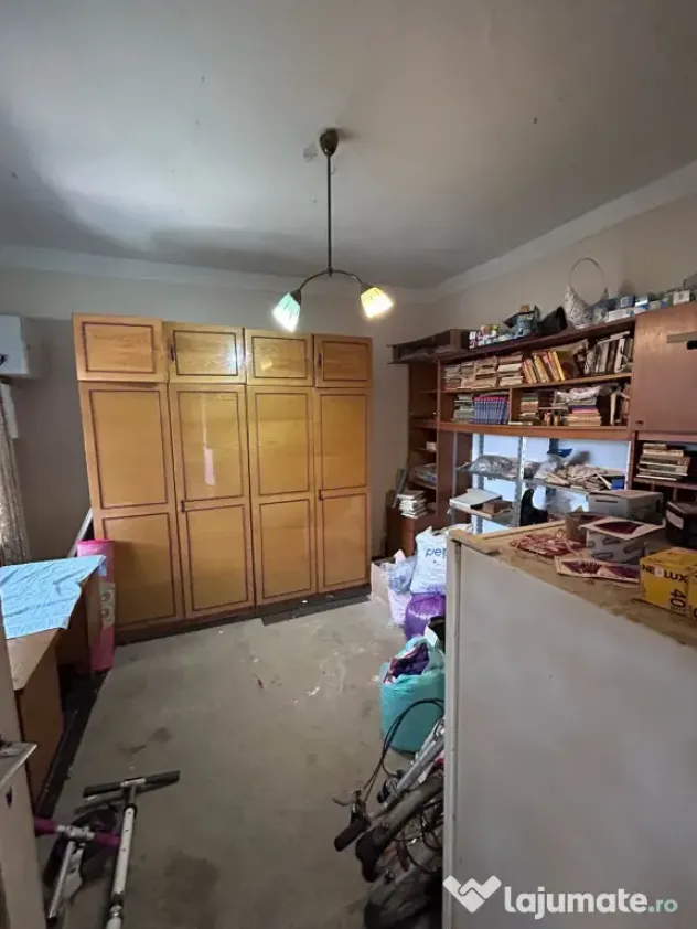 Casa 3 camere Zona Centrala, constructie caramida si boltari