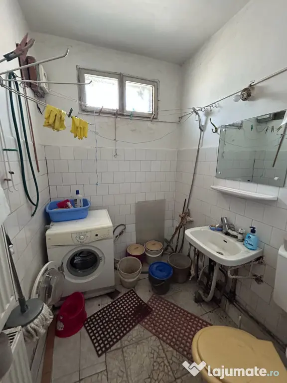 Casa 3 camere Zona Centrala, constructie caramida si boltari